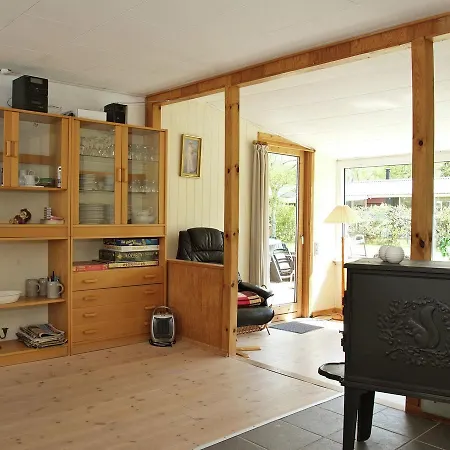 Hébergement de vacances Two-bedroom Holiday In Glesborg 16 *